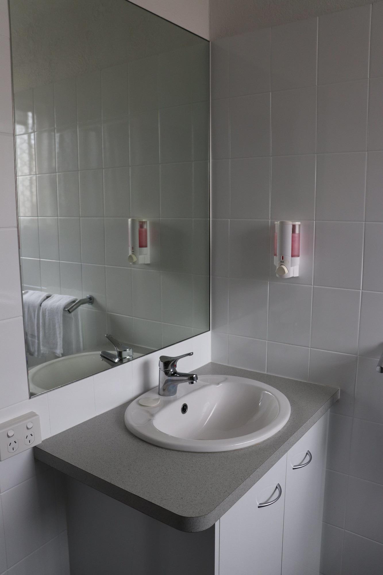 Bundaberg Spanish Motor Inn Zewnętrze zdjęcie