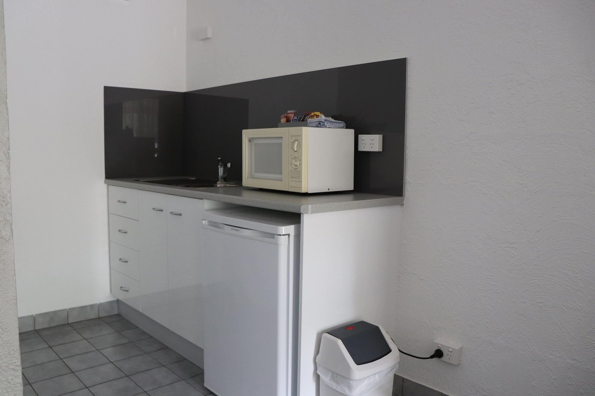 Bundaberg Spanish Motor Inn Zewnętrze zdjęcie