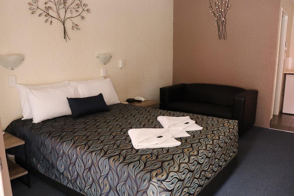 Bundaberg Spanish Motor Inn Zewnętrze zdjęcie