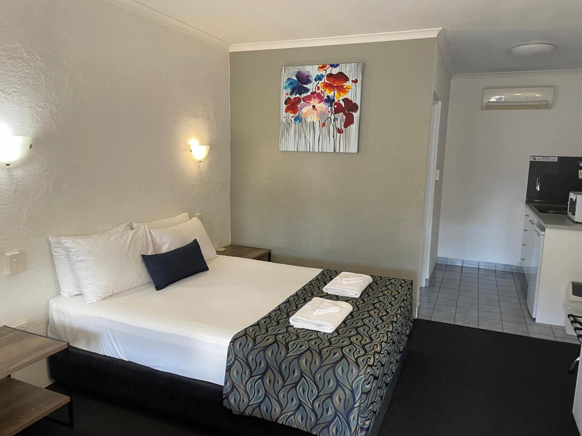 Bundaberg Spanish Motor Inn Zewnętrze zdjęcie