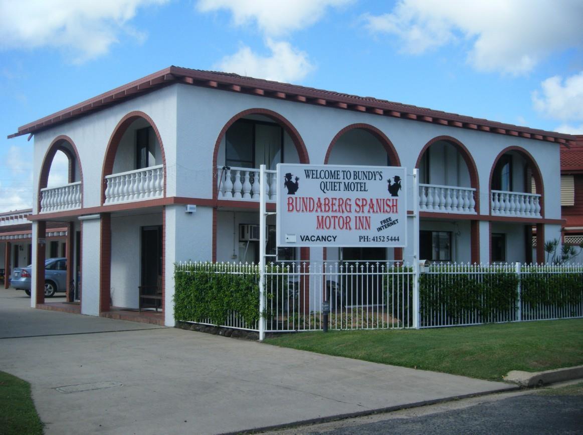 Bundaberg Spanish Motor Inn Zewnętrze zdjęcie