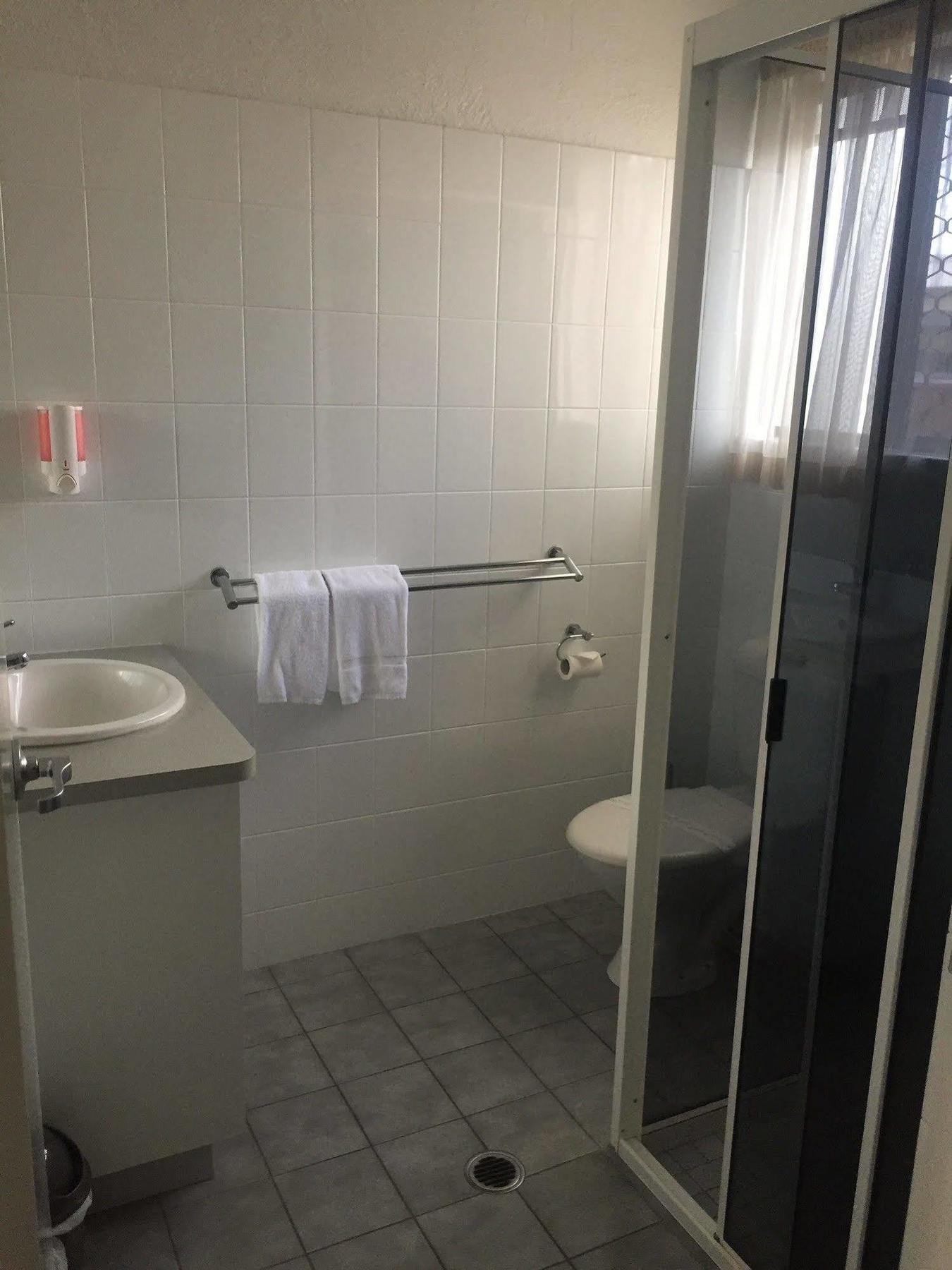 Bundaberg Spanish Motor Inn Zewnętrze zdjęcie